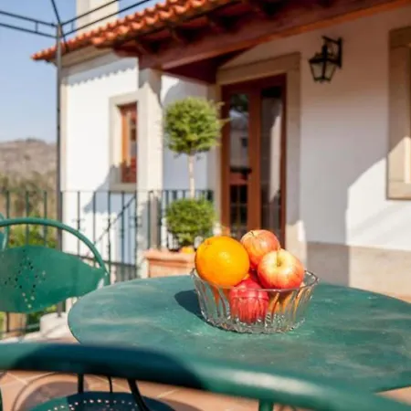 Cerca Dos Passais Κατάλυμα σε φάρμα Entre Ambos os Rios