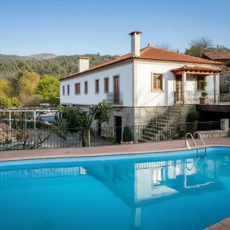 Cerca Dos Passais * Entre Ambos os Rios