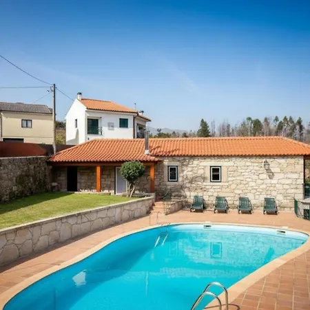 Cerca Dos Passais Farma