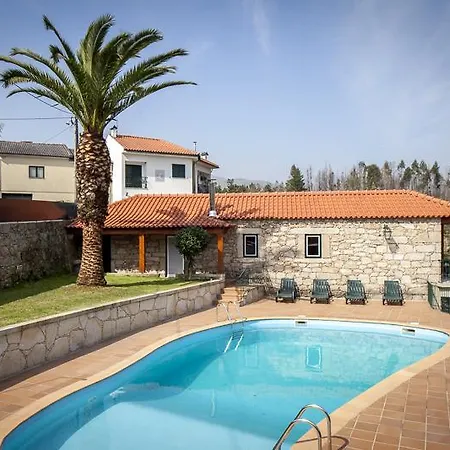 Cerca Dos Passais مزرعة للإقامة