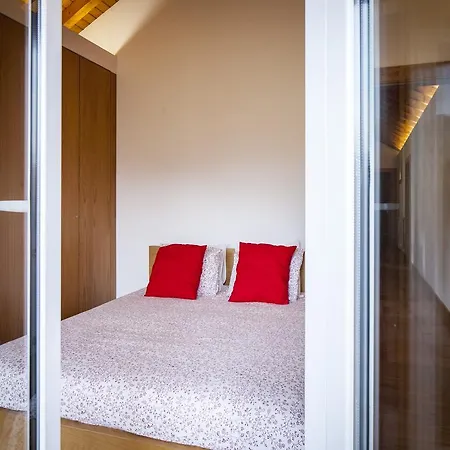 Cerca Dos Passais Entre Ambos os Rios